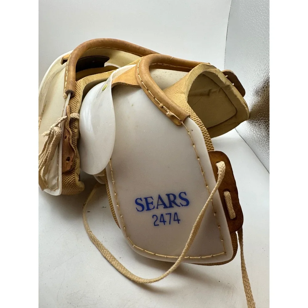 Vintage Sears 2474 M Youth Football Helmet Stars Face Guard shoulder Pads